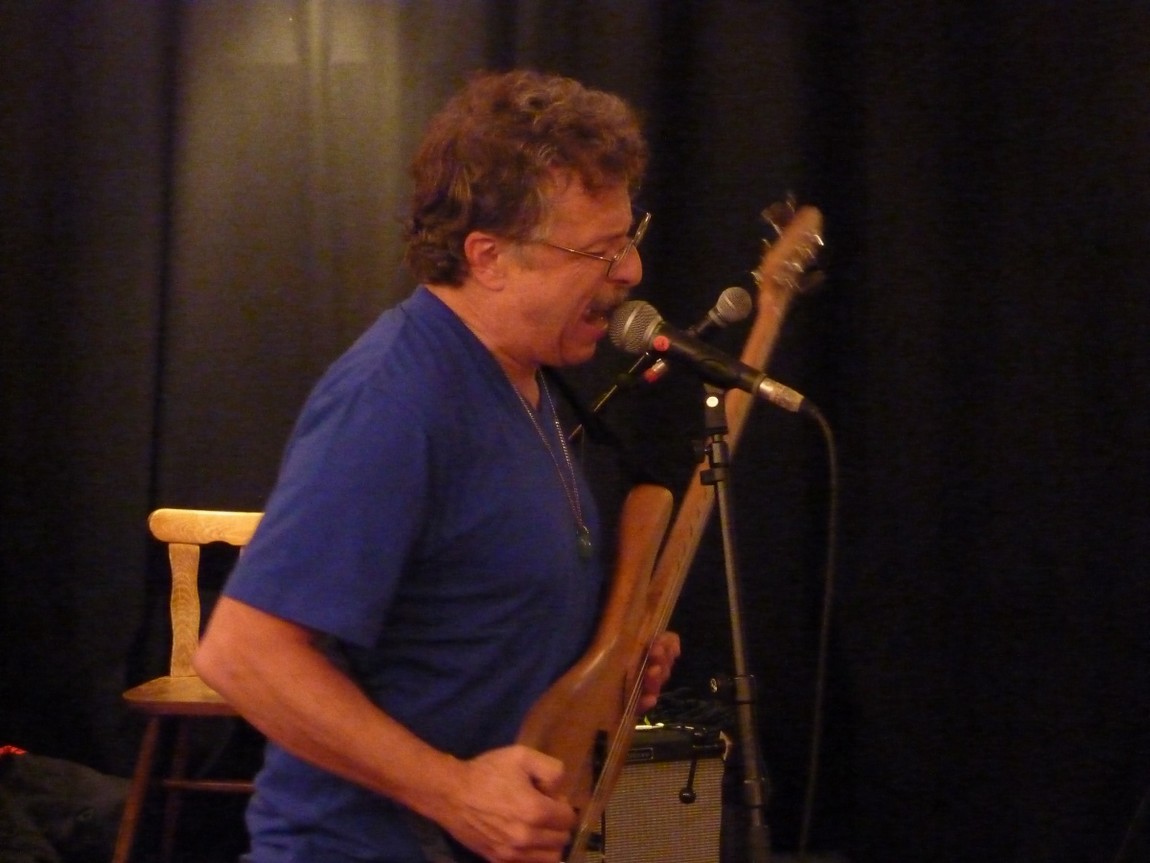n_20101012_2143260_limmitationes.jpg
