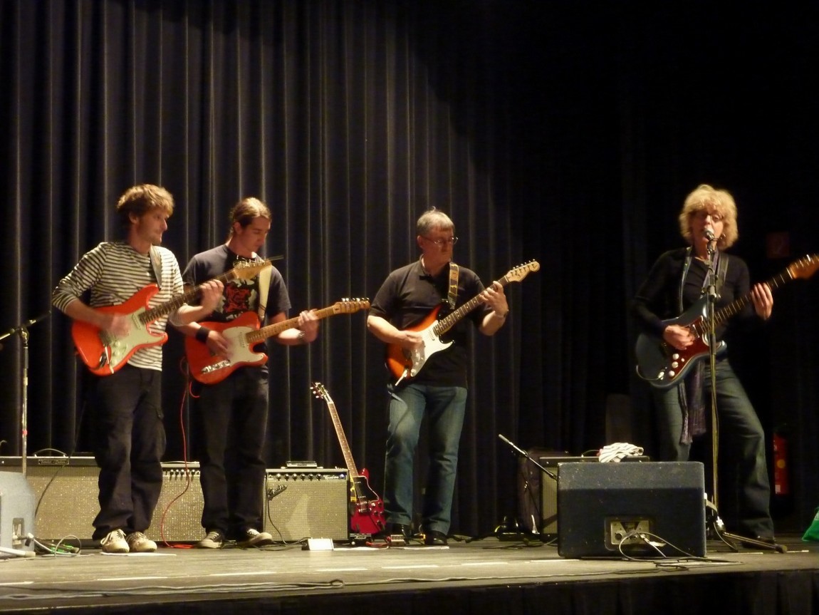 n_20101015_2046170_limmitationes.jpg