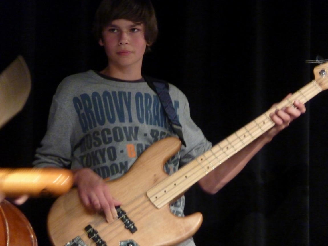 n_20101015_2115080_limmitationes.jpg