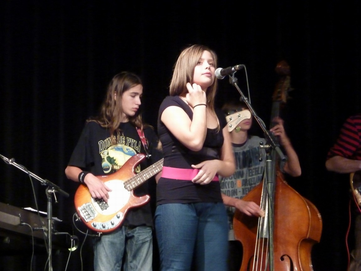 n_20101015_2131020_limmitationes.jpg
