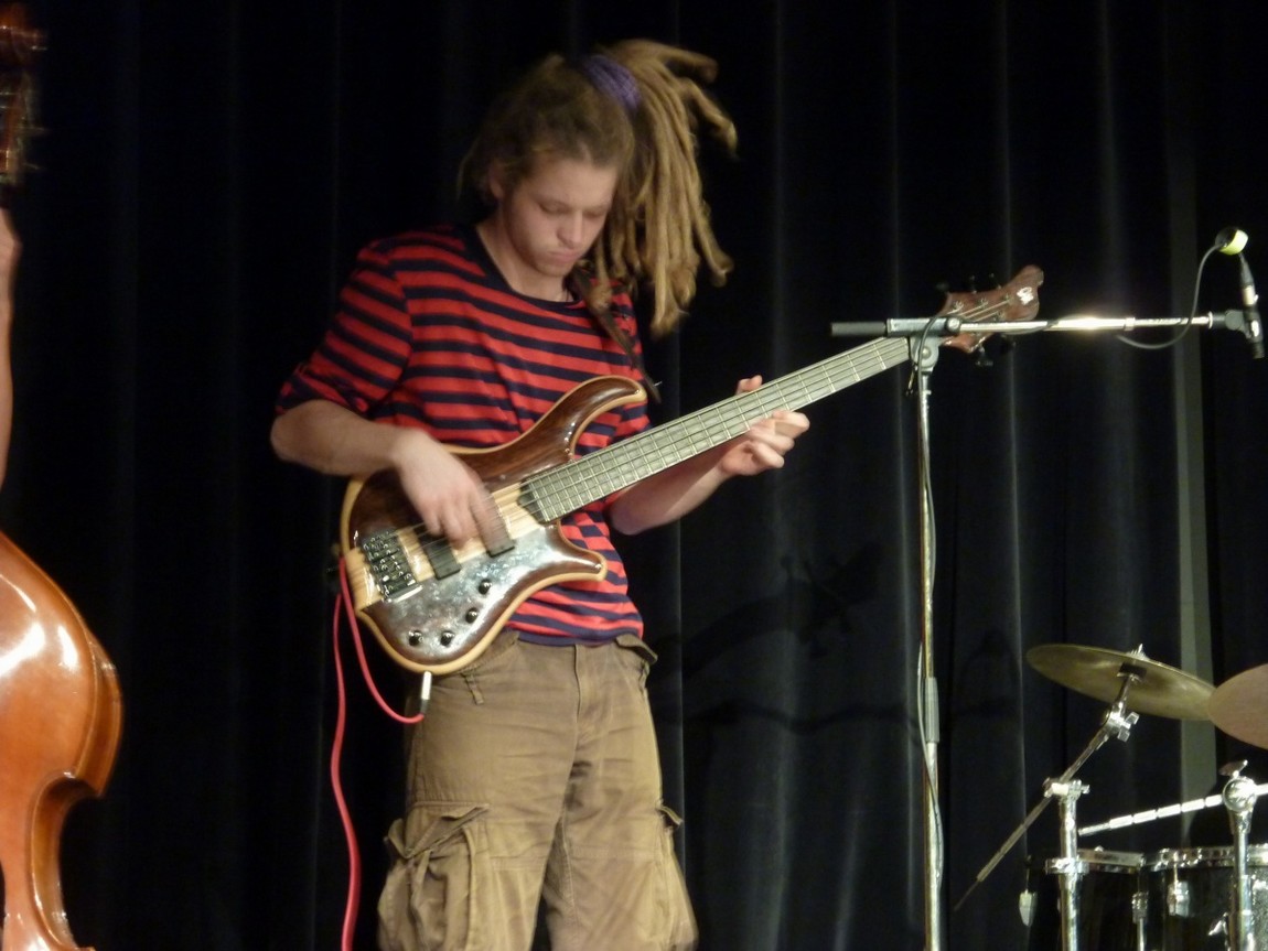 n_20101015_2140100_limmitationes.jpg