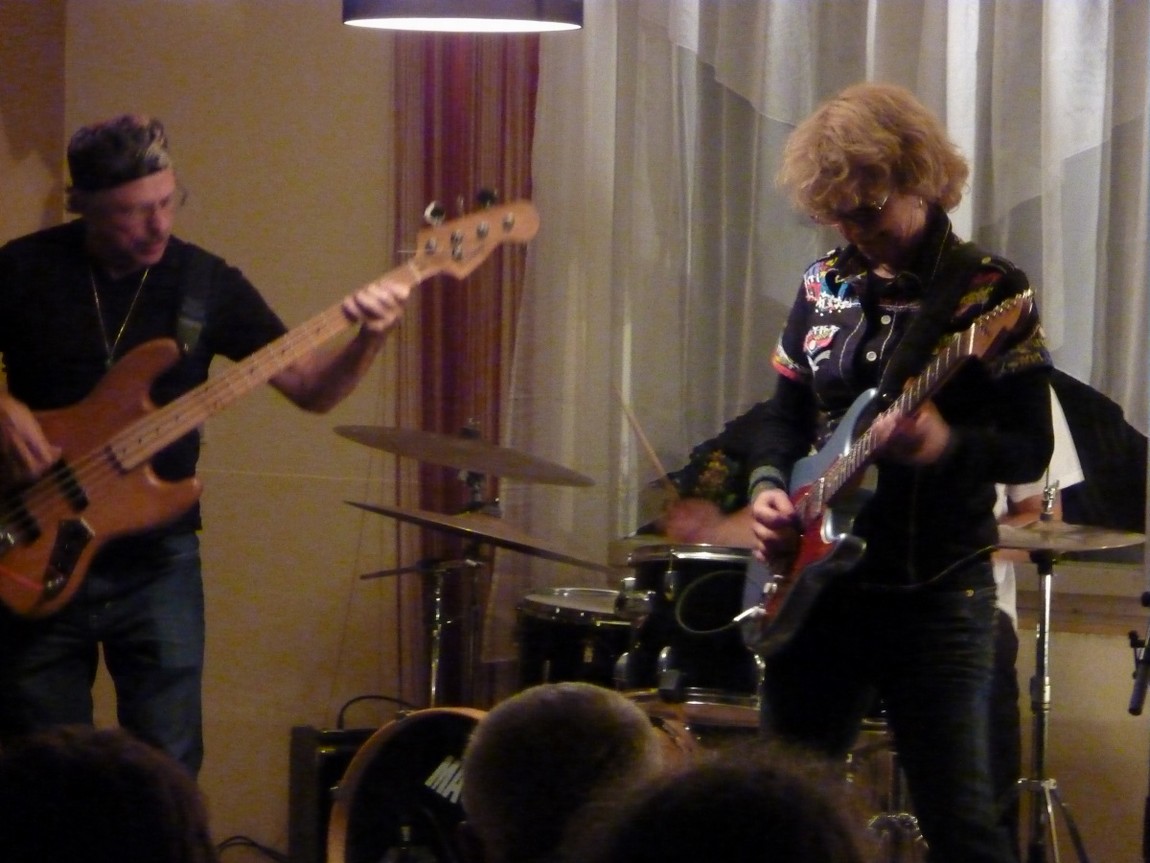 n_20101017_2030190_limmitationes.jpg