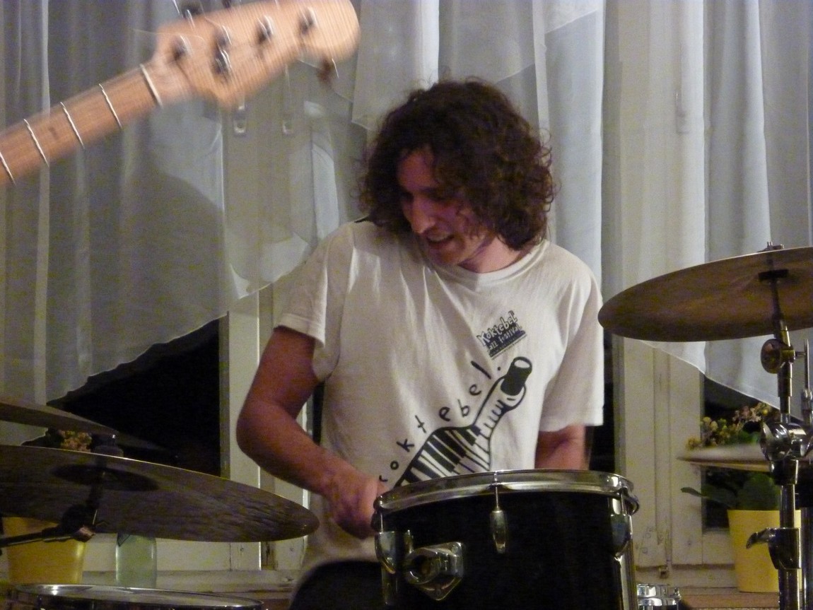 n_20101017_2144470_limmitationes.jpg
