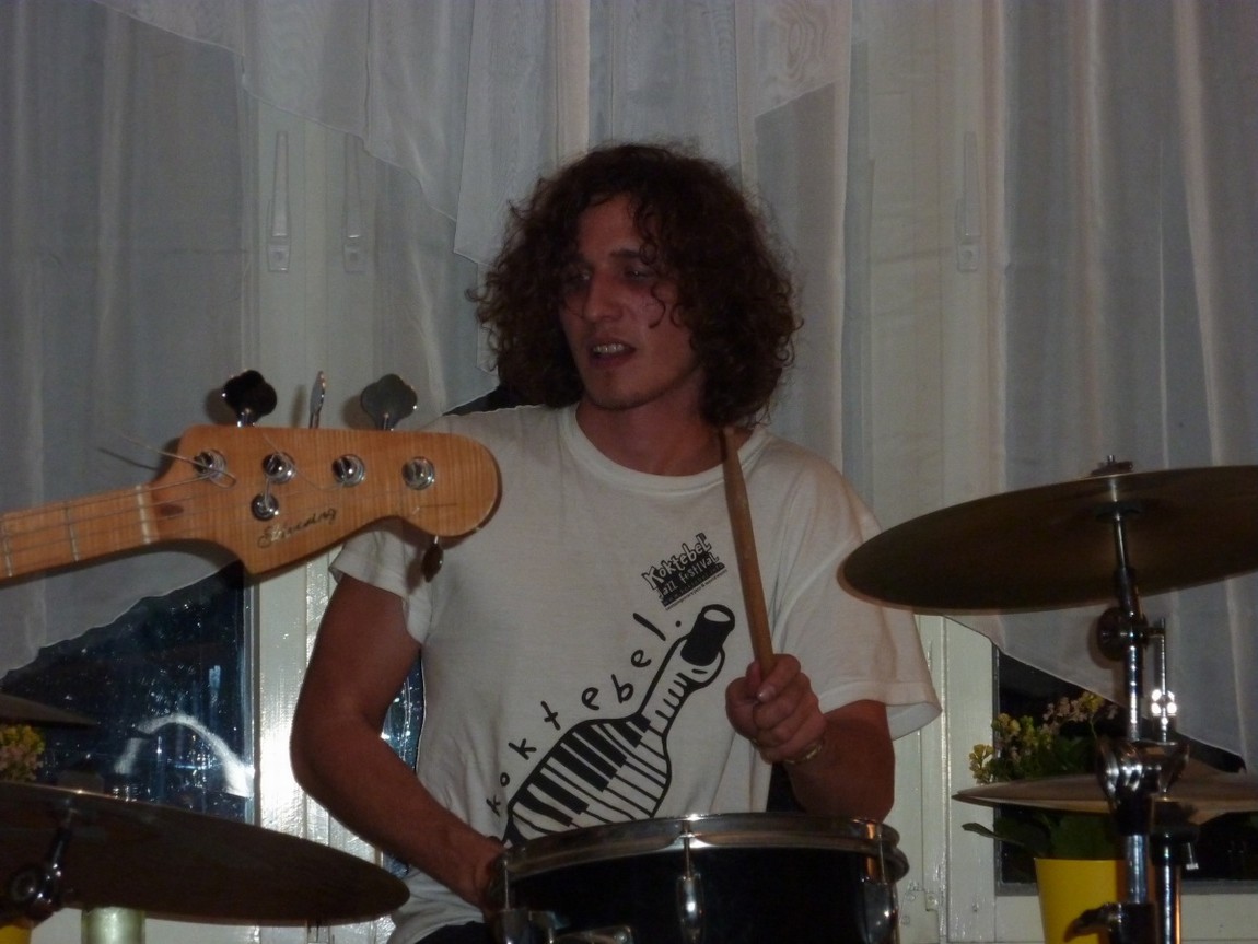 n_20101017_2145590_limmitationes.jpg