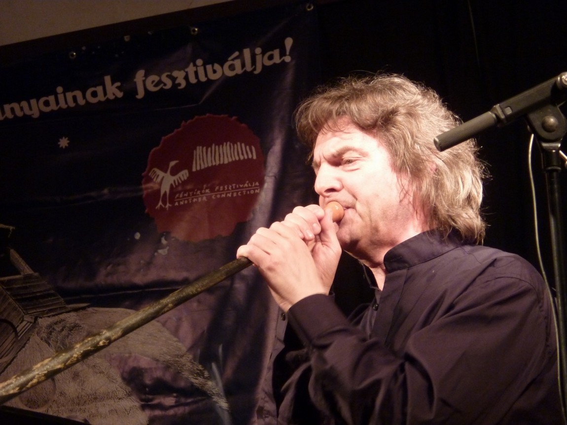 n_20100514_2103430_limmitationes.jpg