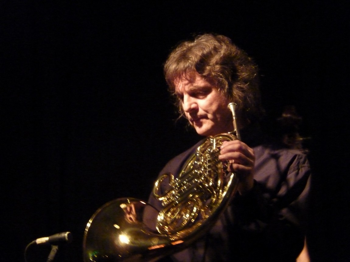 n_20100514_2217380_limmitationes.jpg