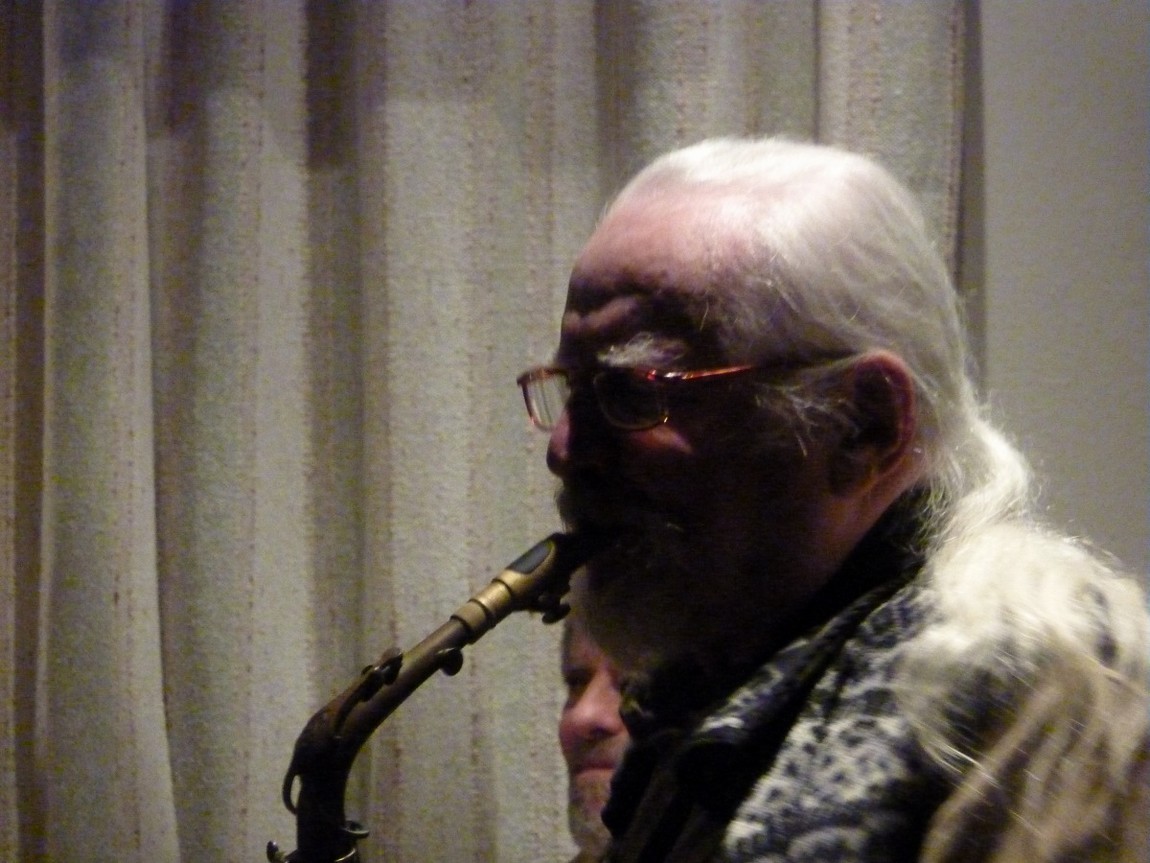 n_20110127_2157060_thenuband_by_oswald_schechtner.jpg