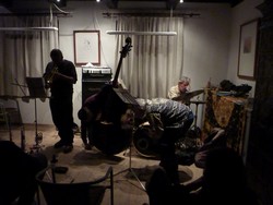 20110127_2216050_TheNuBand_by_oswald_schechtner.jpg