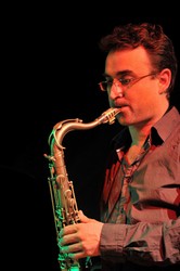 20110311_2325250_by_Attila_Simon.jpg