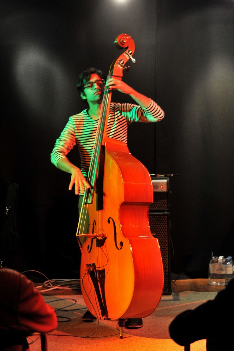 n_20110417_2114160_by_attila_simon.jpg